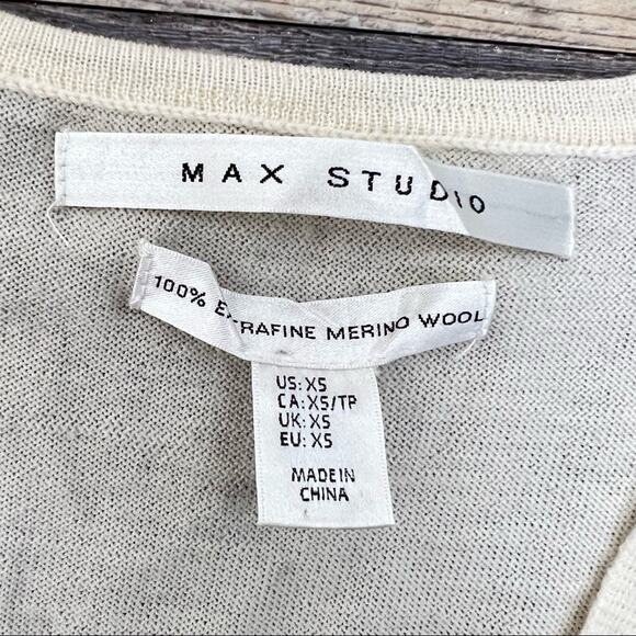 Max Studio beige black and gray 100% Marino Wool V neck sweater size XS B172 - Picture 2 of 3